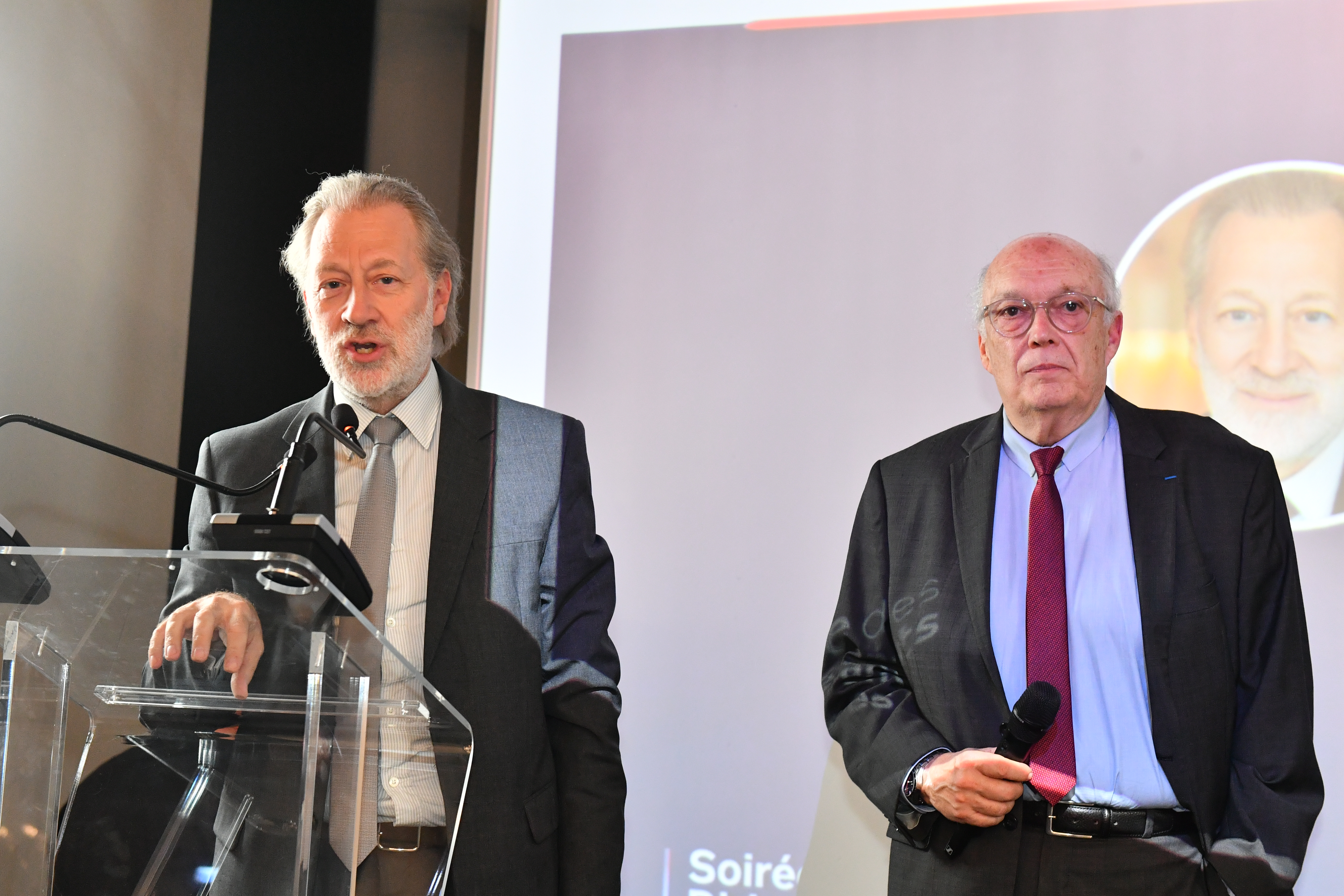 Jean-Claude Le Grand, Directeur G&eacute;n&eacute;ral des Relations Humaines de L&rsquo;Or&eacute;al, et Christian Sanchez, co-pr&eacute;sident du Manifeste Inclusion, &agrave; la Soir&eacute;e des Dirigeants Engag&eacute;s 2026